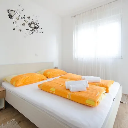 Apartment Budimir Zadar